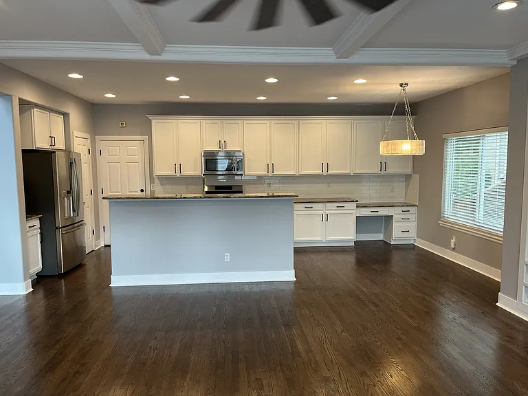 10131 Meadowbriar Ln — Photo 10