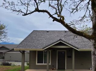 (Undisclosed Address), Grants Pass, OR 97527