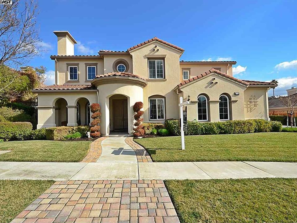 1st image of 5718 Dalton Creek Way
