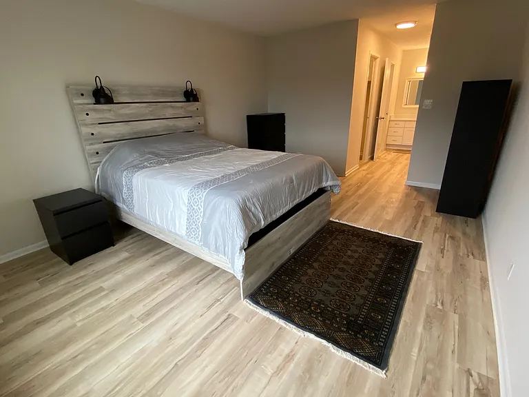 8380 Greensboro Dr #1005 — Photo 14