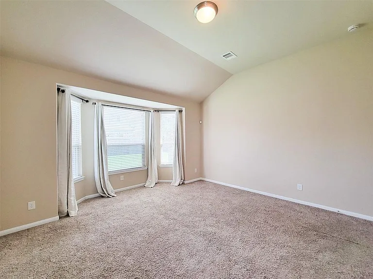 9718 Justin Ridge Ln — Photo 34