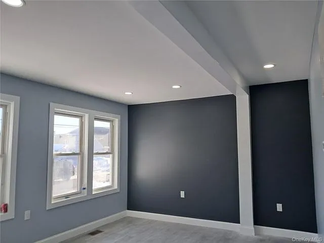 160 Garfield Ave #1 — Photo 4
