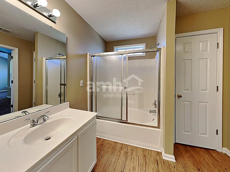 205 Fairview Lake Way — Photo 11