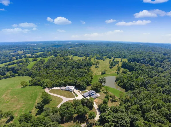 236 Tom Corwin Rd, Wellston, OH 45692