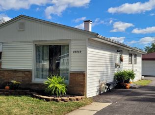 16519 Honore Ave, Markham, IL 60428