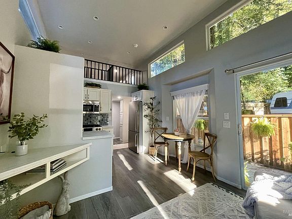 5th image of 14755 Armstrong Woods Road #23