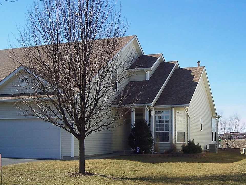 1st image of 16130 S Fairfield Dr