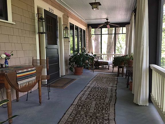 4th image of 322 Mullin Ave