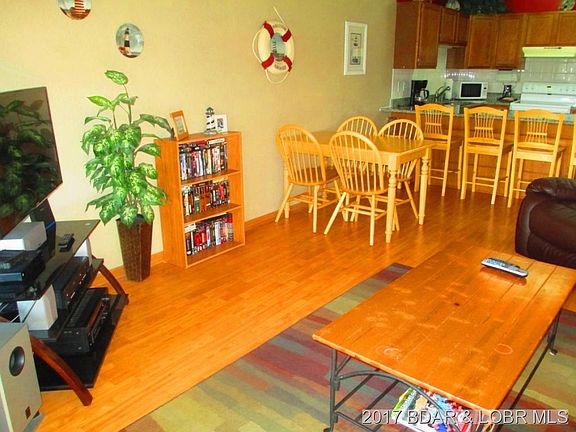 3rd image of 150 Southwood Shores Pl #3B