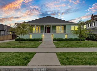 209 E 10th St, Hanford, CA 93230