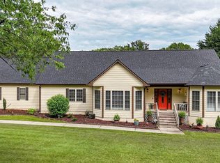 404 Carruth Rd, Winder, GA 30680