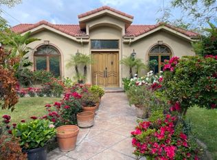 6060 Rhodes Ave, North Hollywood, CA 91606
