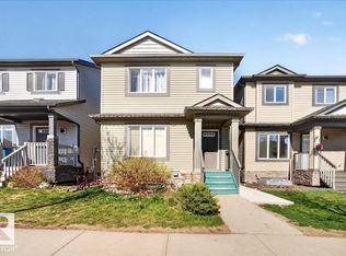 1544 21st St NW, Edmonton, AB T6T2B7