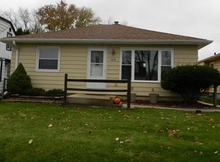 3018 S 95th St, West Allis, WI 53227