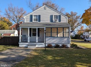 420 W Palmer St, Morrisville, PA 19067