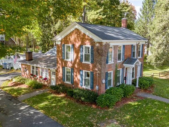 336 Highbridge St, Fayetteville, NY 13066