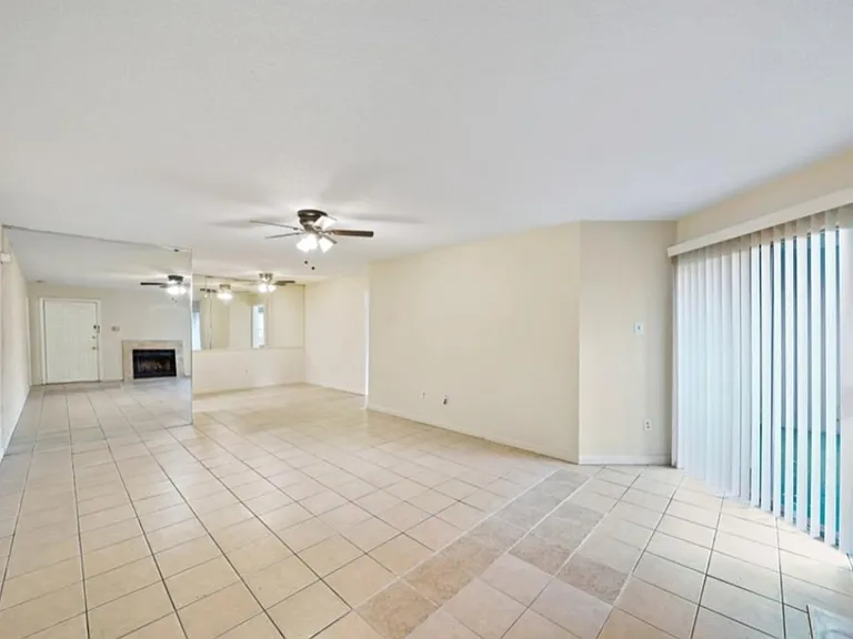 9797 Leawood Blvd #203 — Photo 9