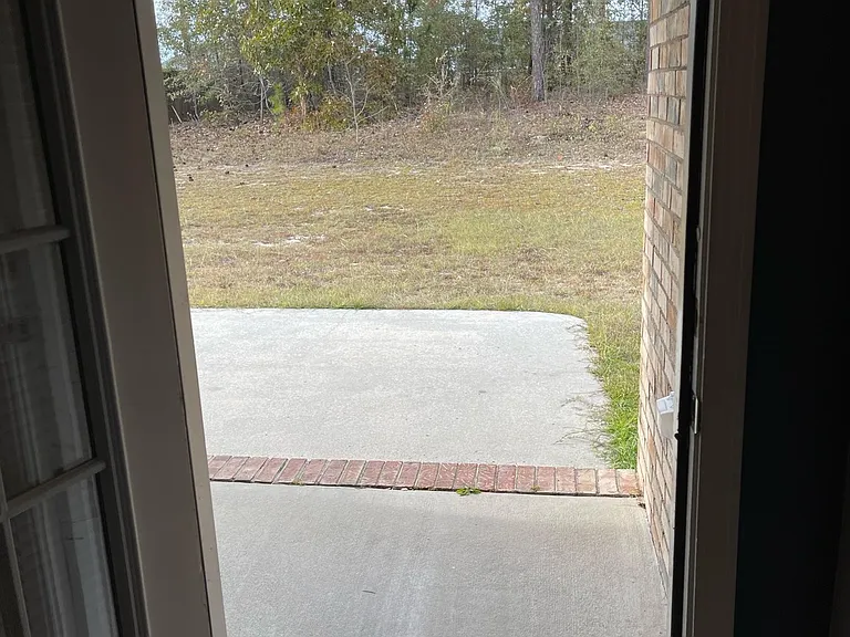 1365 Walton Loop — Photo 38