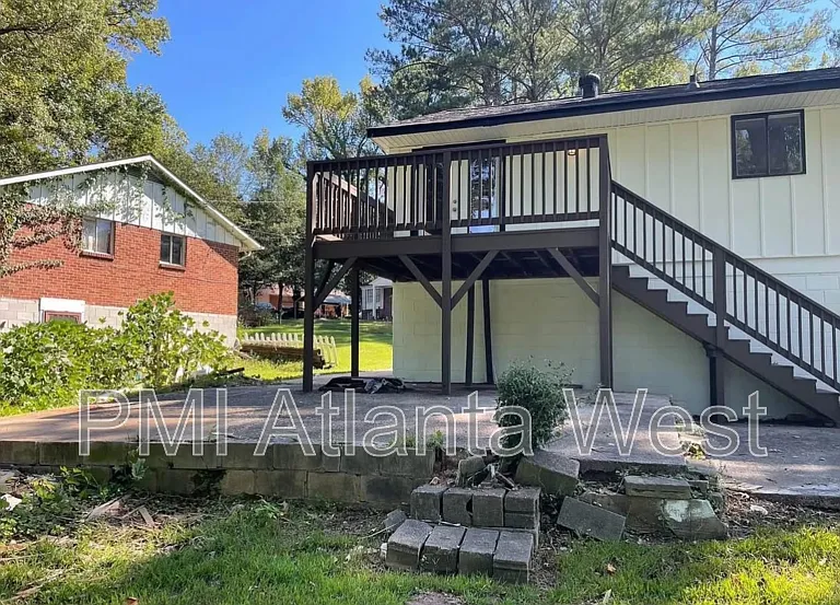 8421 Stonewall Jackson Dr — Photo 11