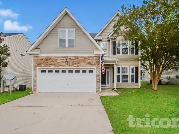 1029 Steelhorse Dr, Fuquay Varina, NC 27526