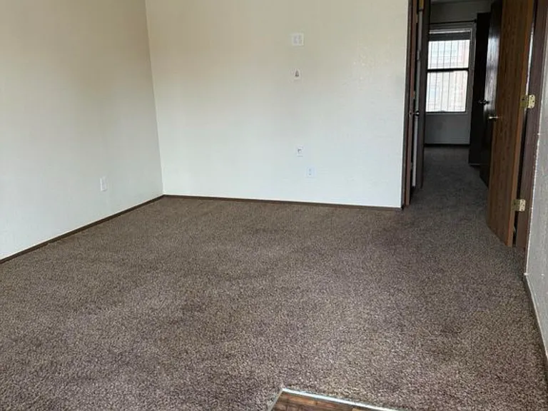2190 Bex St #2 — Photo 4