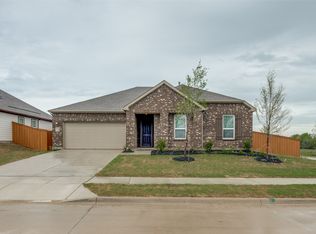 3725 Blooming Prairie Dr, Crandall, TX 75114