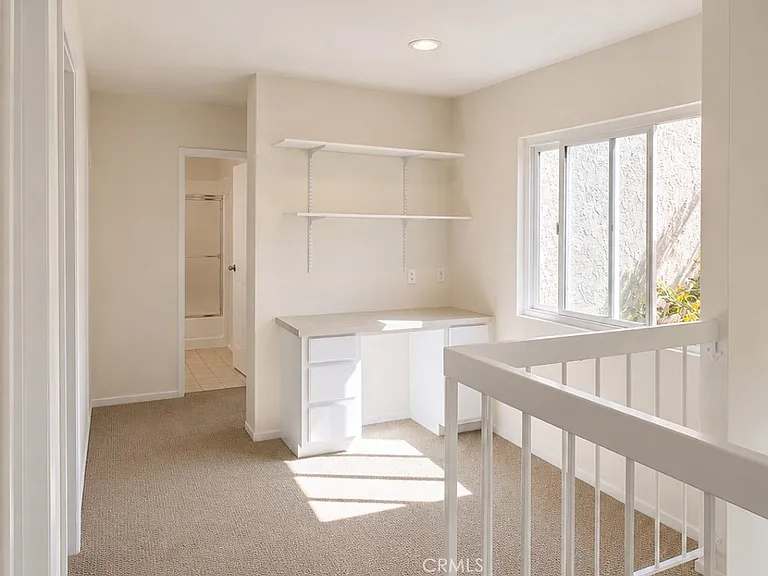 24612 Zena Ct — Photo 12