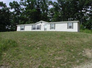 8620 Stickle Rd, Saint Louisville, OH 43071