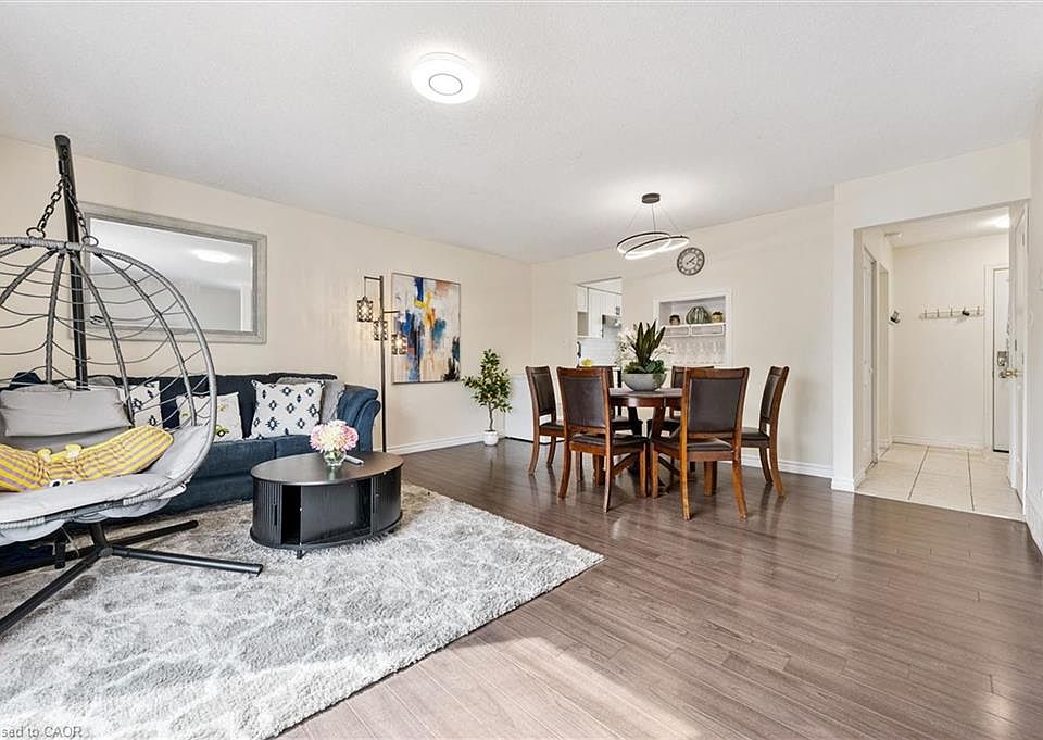 1st image of 415 Bairstow Cres #5