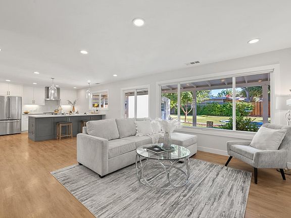 5th image of 1884 Patio Dr