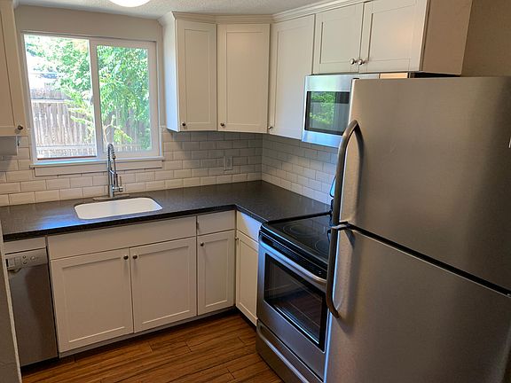 3rd image of 3819 Y St