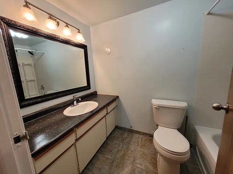 453 Pendygrasse Rd #204 — Photo 9
