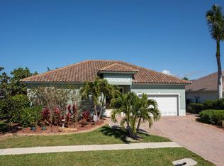 1090 Cara Ct, Marco Island, FL 34145