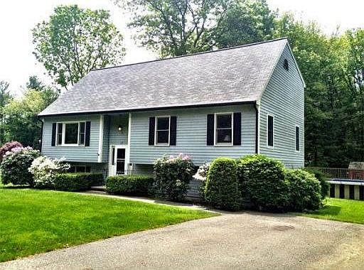 1st image of 17 Apple Blossom Way