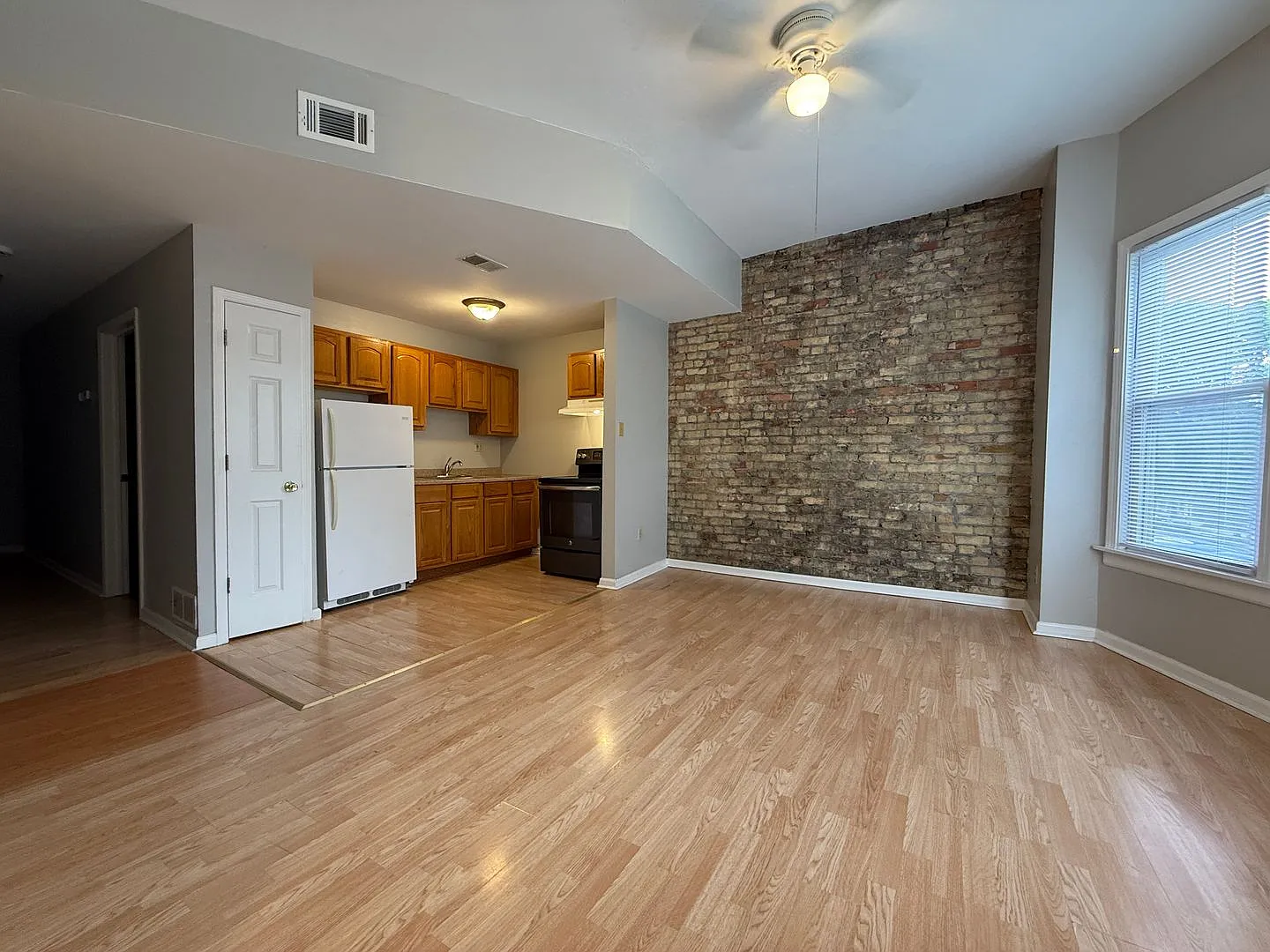 Lafayette Place — Photo 2