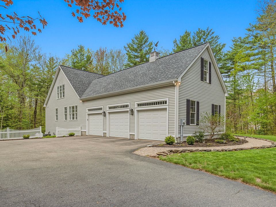 1st image of 42 Black Swan Drive