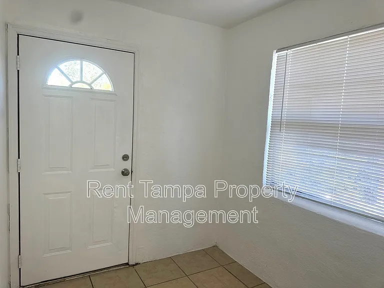 626 31st St S — Photo 31