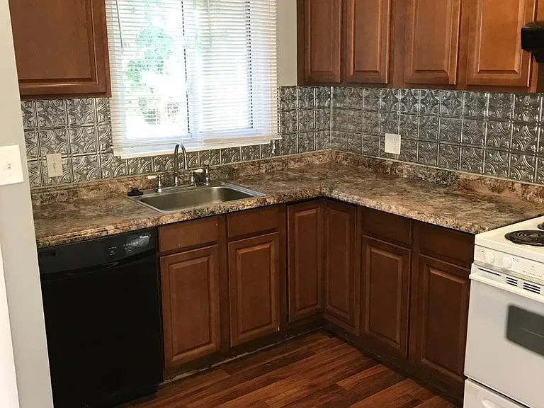 Kitchen 2