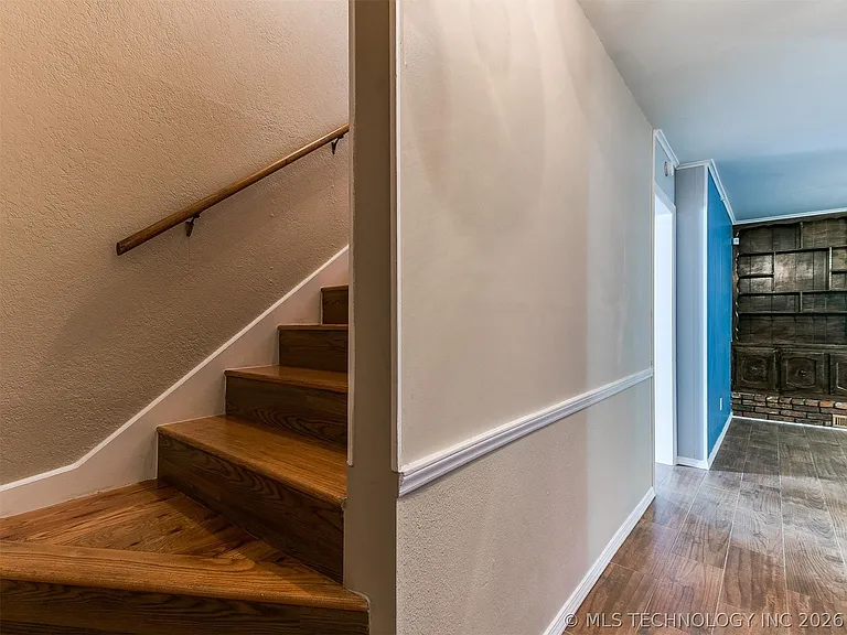 10132 E 27th St — Photo 3