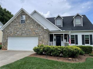 388 Kingsmill Dr, Advance, NC 27006