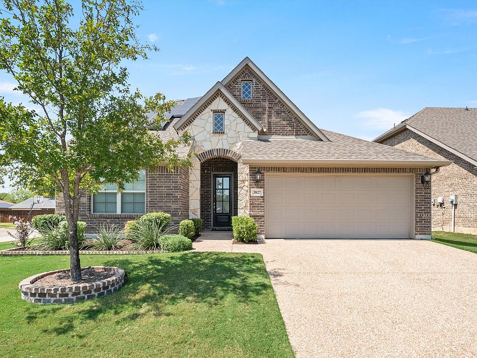 1st image of 3827 Pine Valley Ln