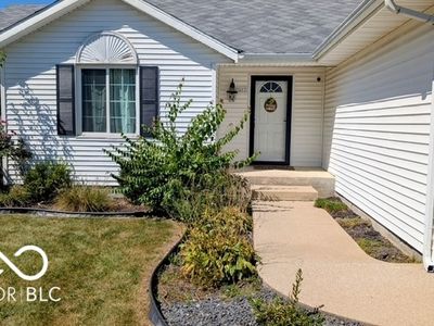 402 Maryland St, Parker City, IN, 47368