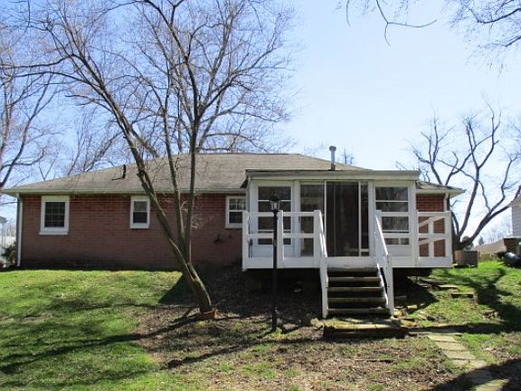 2nd image of 174 Jerrol Ct