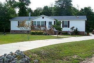 1st image of 208 Summer Ln