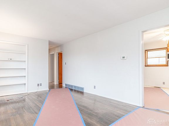 3rd image of 41 N Wenrick St