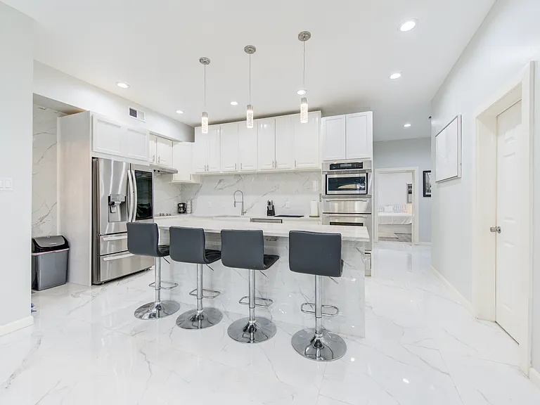 3140 Webster St — Photo 10