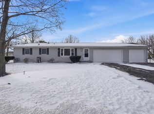 9180 207th St W, Lakeville, MN 55044