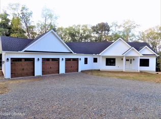 252 Buzzard Ln, Mifflinburg, PA 17844