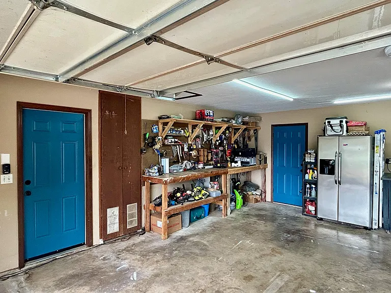 2505 Franklin Dr — Photo 37