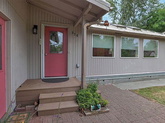 2nd image of 275 NW Cherry Place